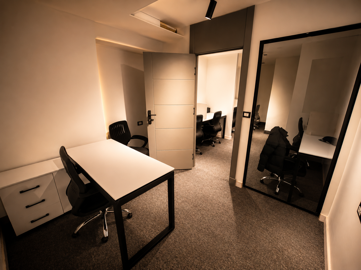 A distraction-free workspace
